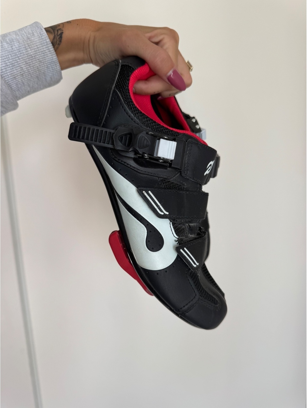 Peloton Cycling Shoes Black Red Silver Size 40 Spin Bike Cleats